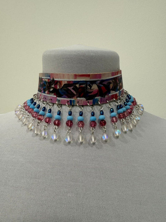 Vintage-Inspired Fashion Accessory